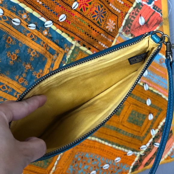 Emerald Green clutch with gold stud accents - Picture 2 of 5